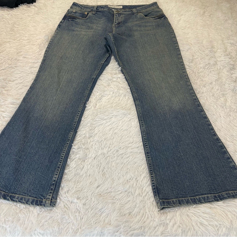 MAURICES SIZE 13/14 short HIPSTER BOOT Classic Blue Denim Women's Jeans